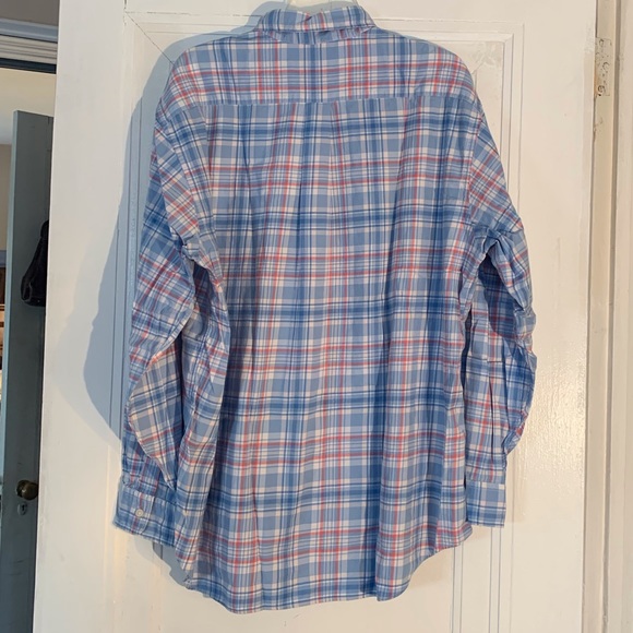 Vineyard vines button down shirt - Picture 2 of 3